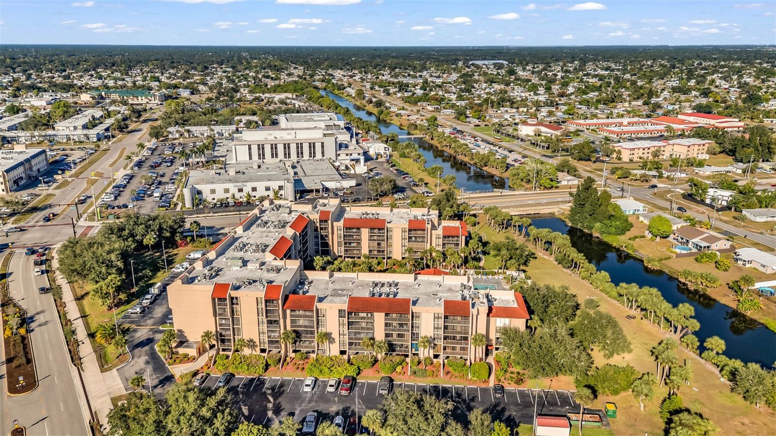 PROMENADES EAST - Residential