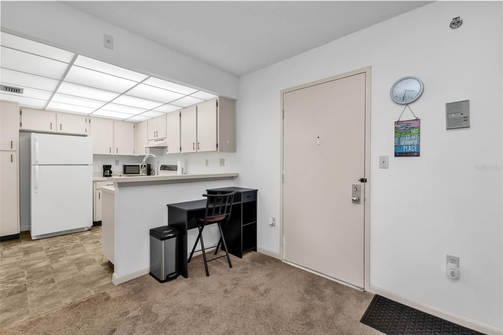 PROMENADES EAST - Residential