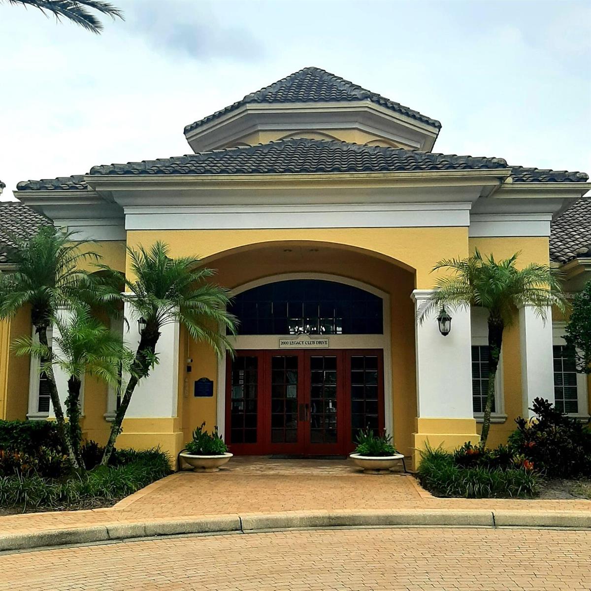 VISCONTI WEST - Residential Lease