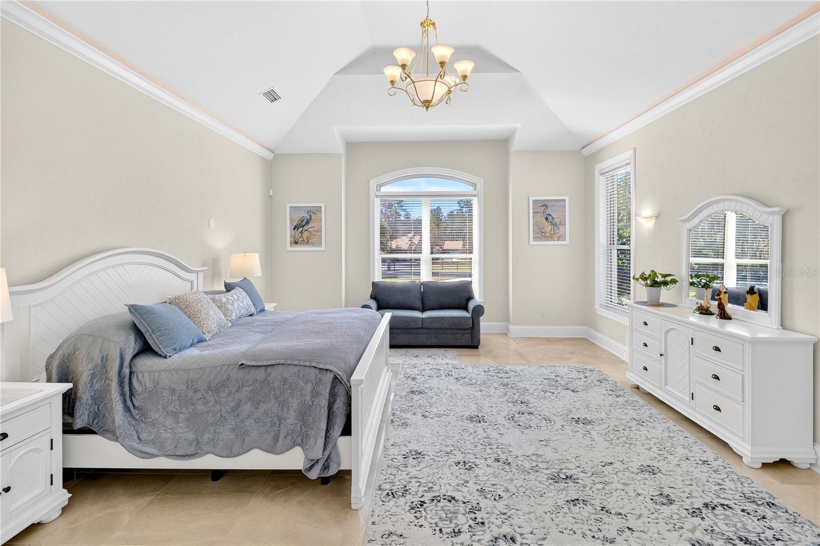 EAGLES VIEW - Residential