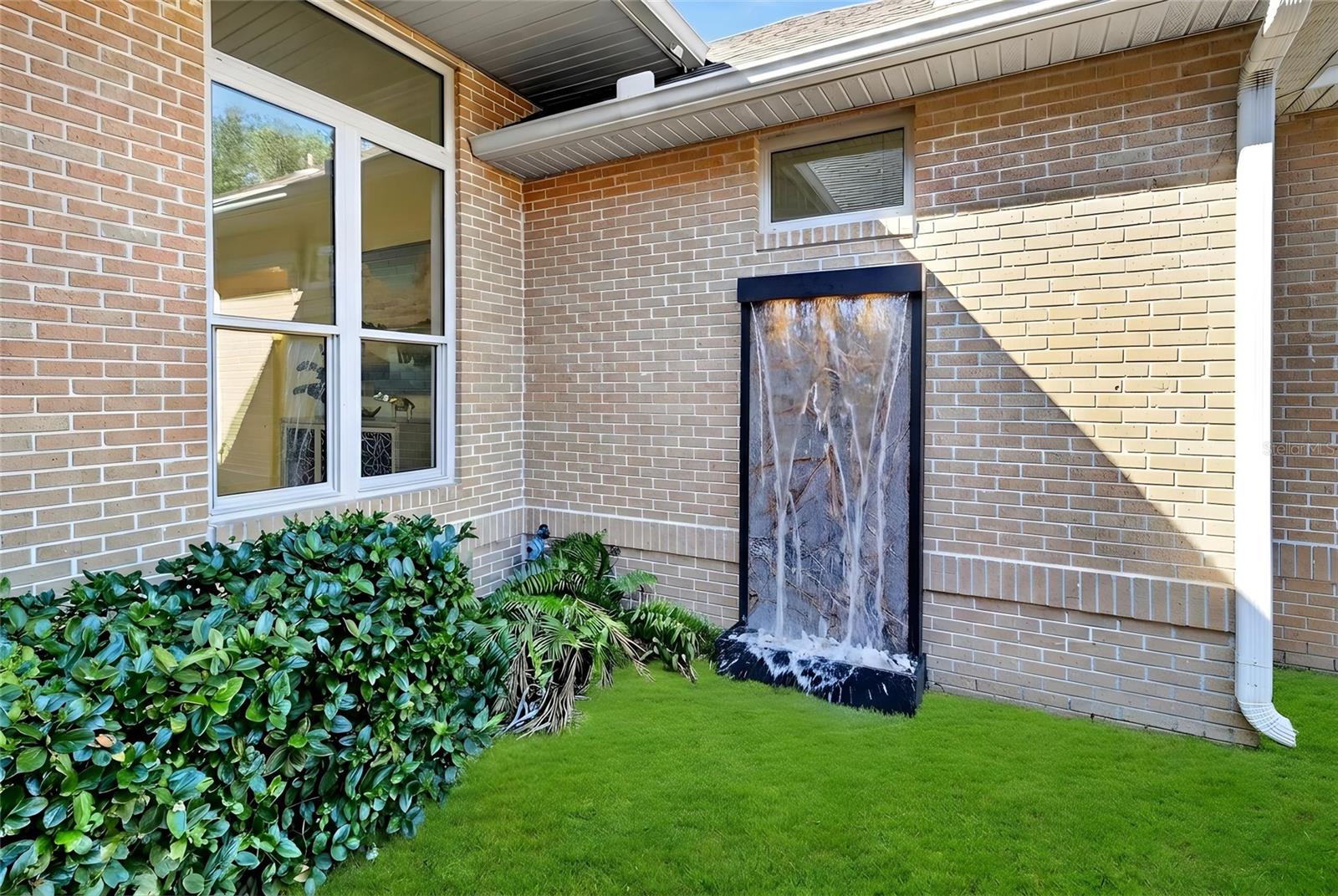 EAGLES VIEW - Residential