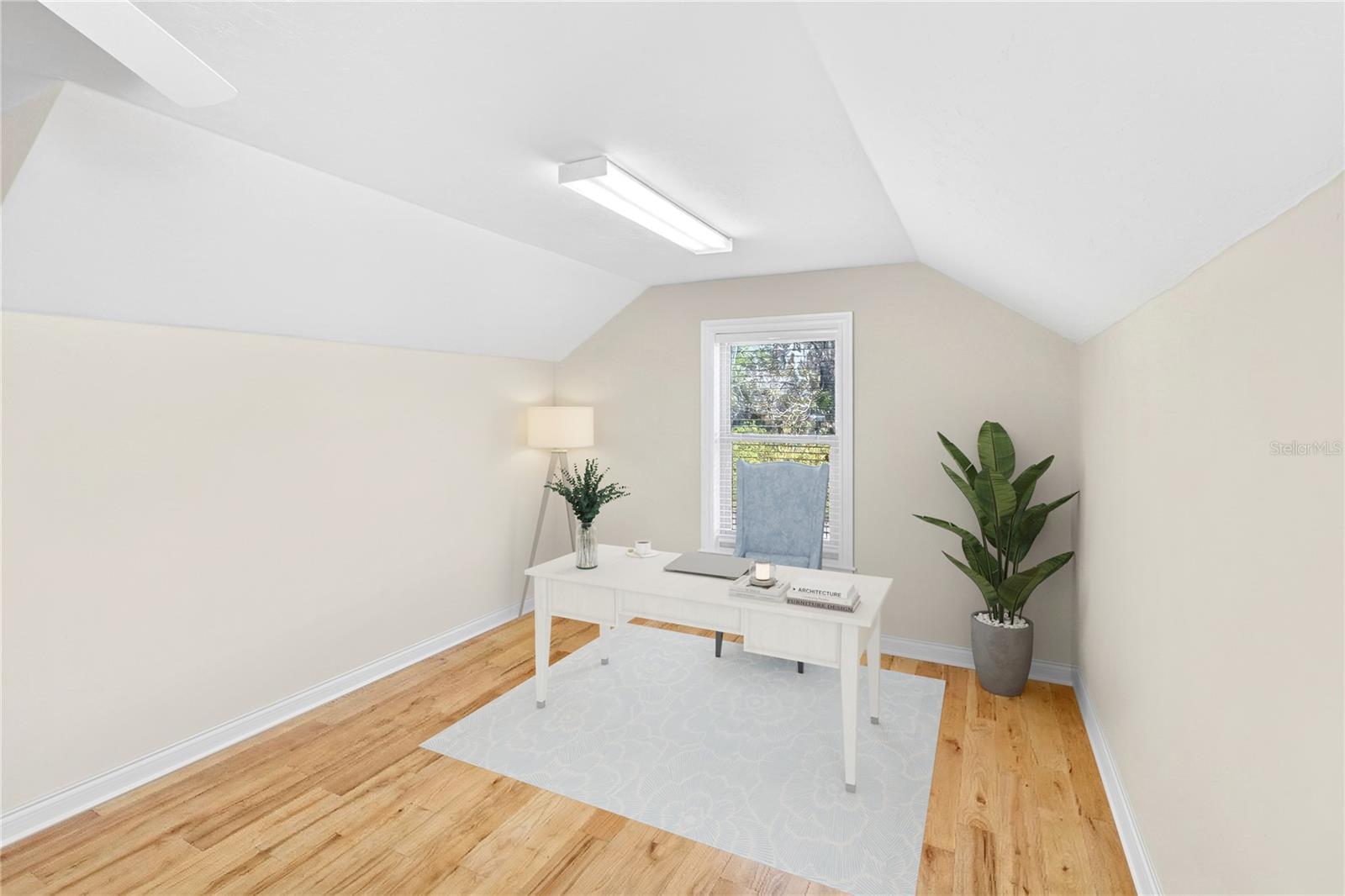 EAGLES VIEW - Residential