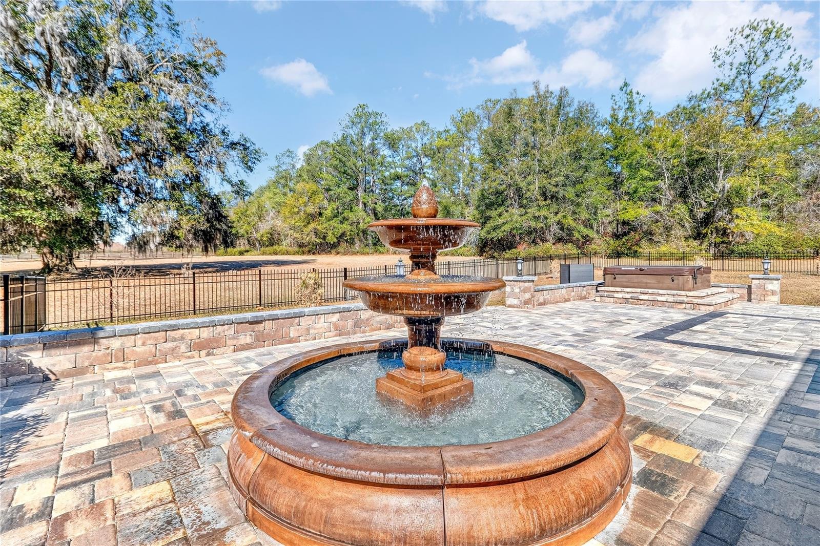 EAGLES VIEW - Residential