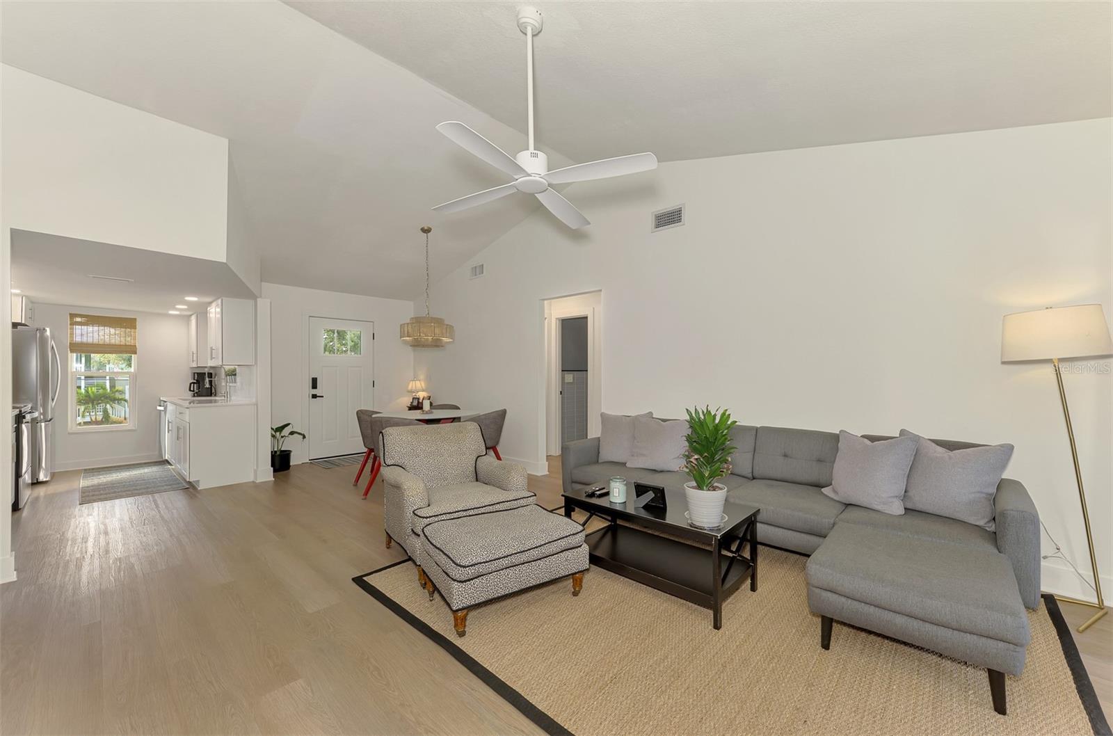 HIDDEN BAY ESTATES - Residential