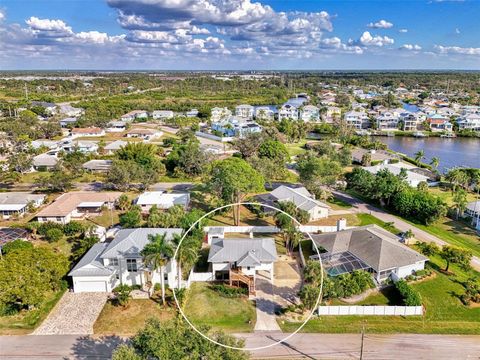 812 GARLAND AVENUE NOKOMIS FL 34275