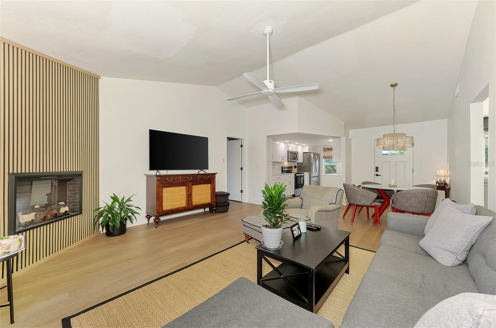 HIDDEN BAY ESTATES - Residential