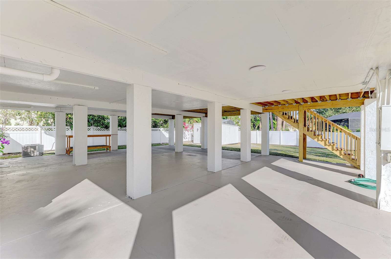 HIDDEN BAY ESTATES - Residential