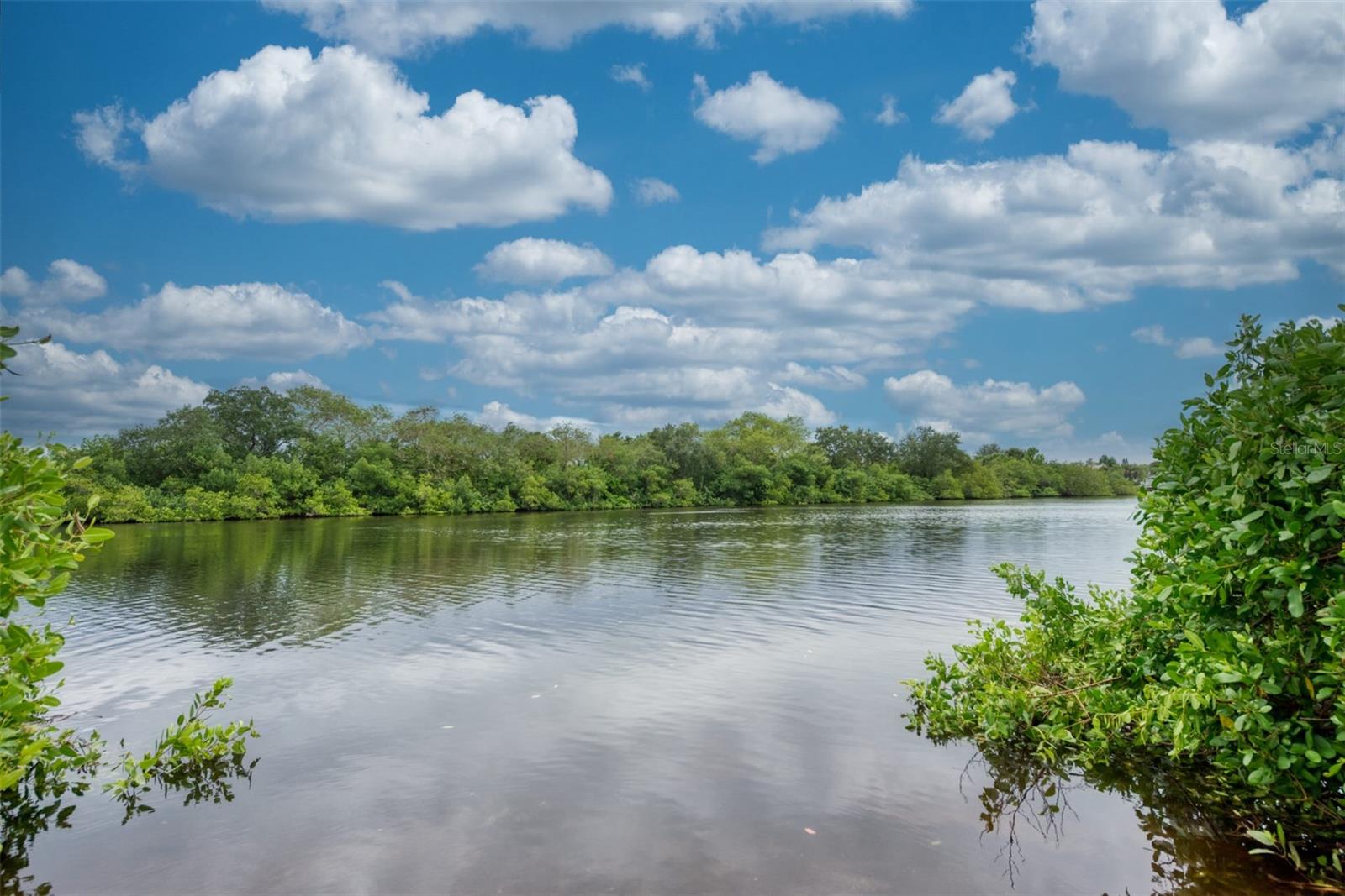 HIDDEN BAY ESTATES - Residential