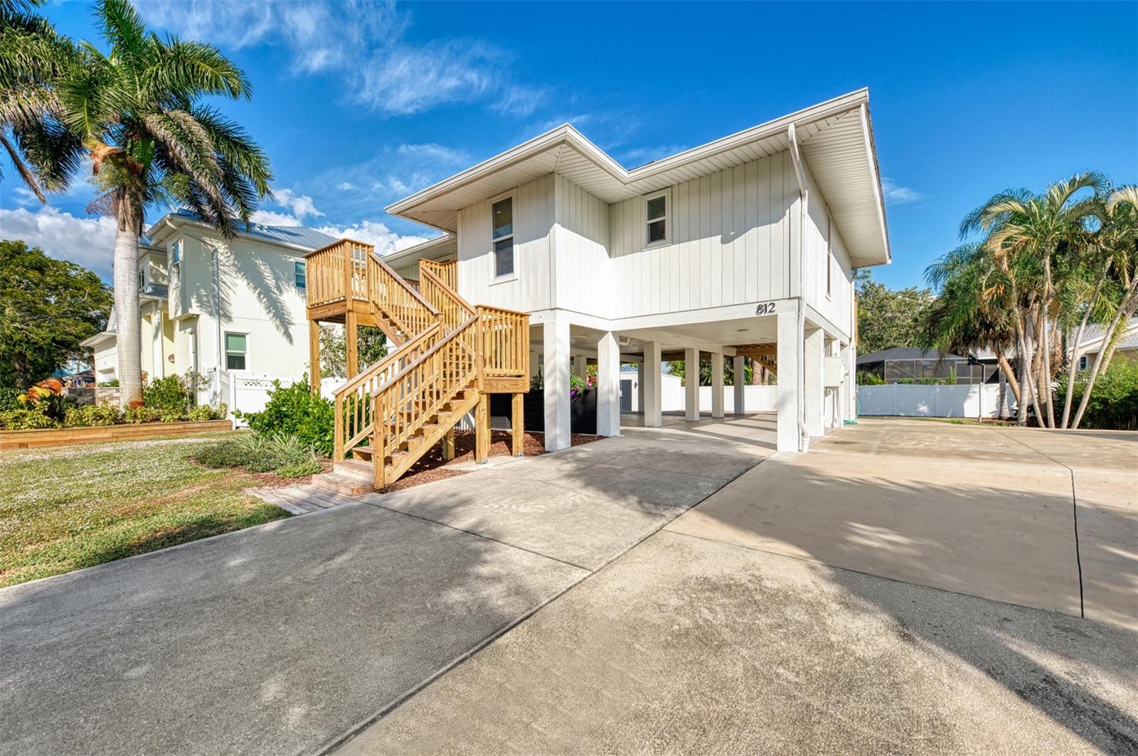 HIDDEN BAY ESTATES - Residential