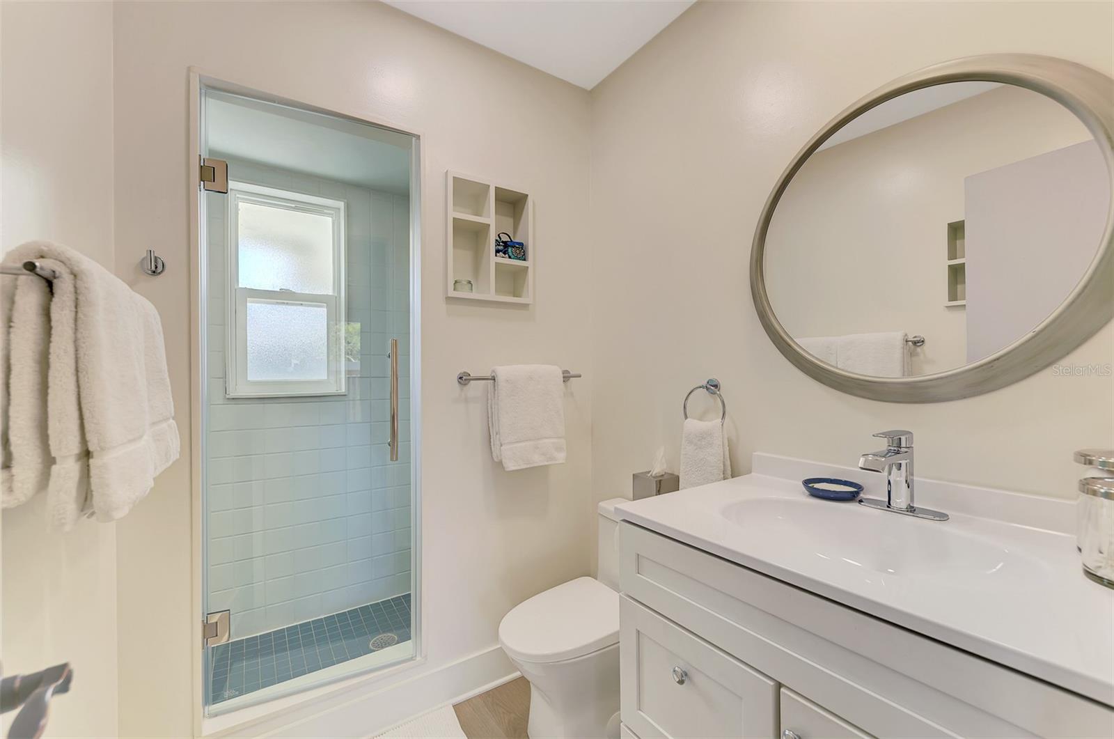 HIDDEN BAY ESTATES - Residential