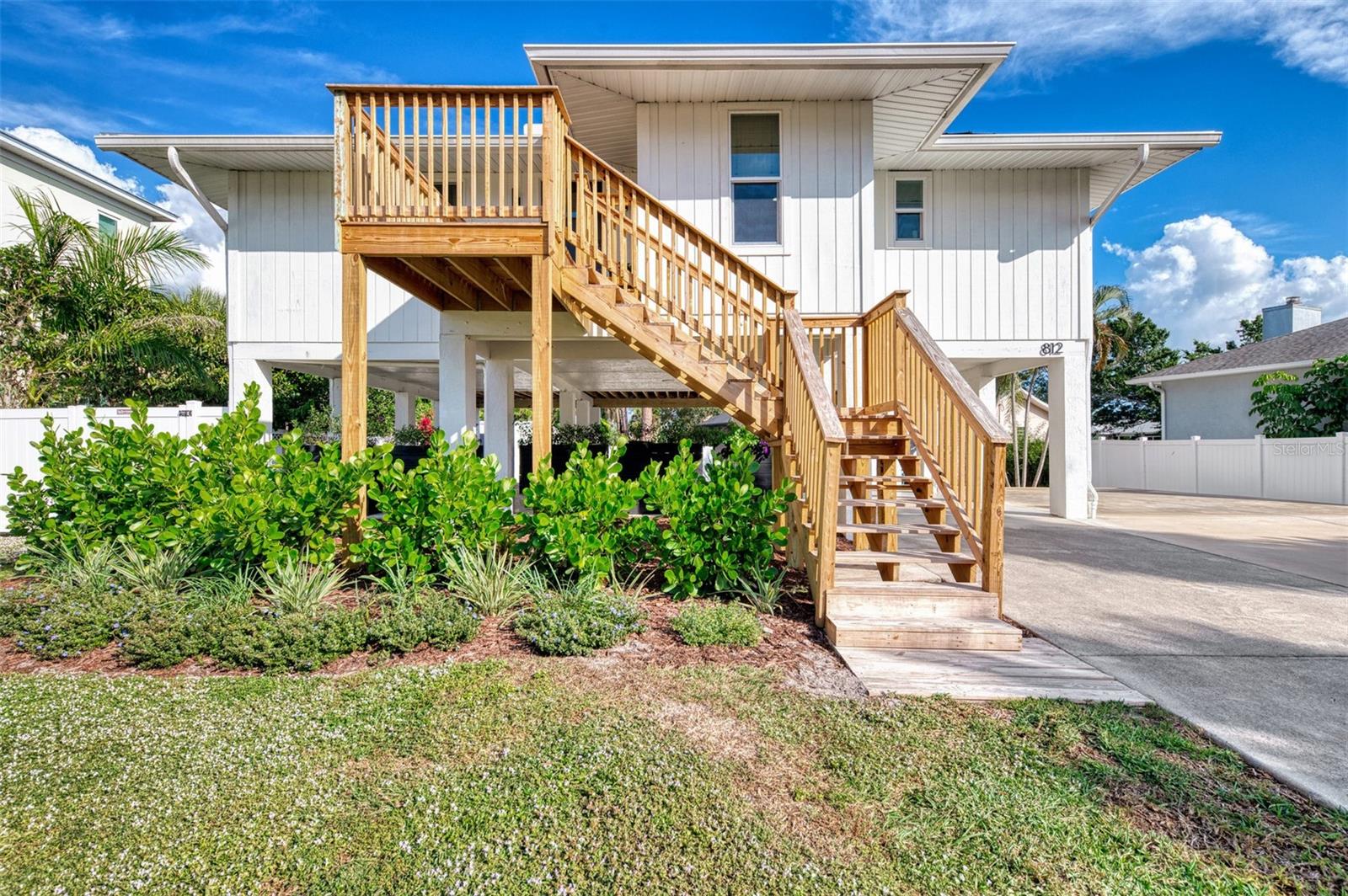 HIDDEN BAY ESTATES - Residential