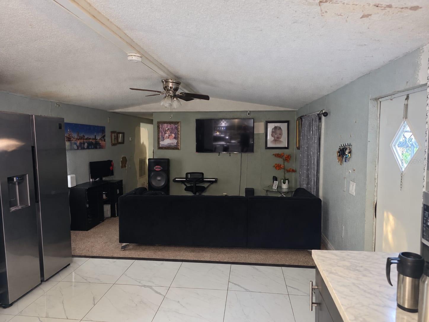 6108 BEACH AVENUE