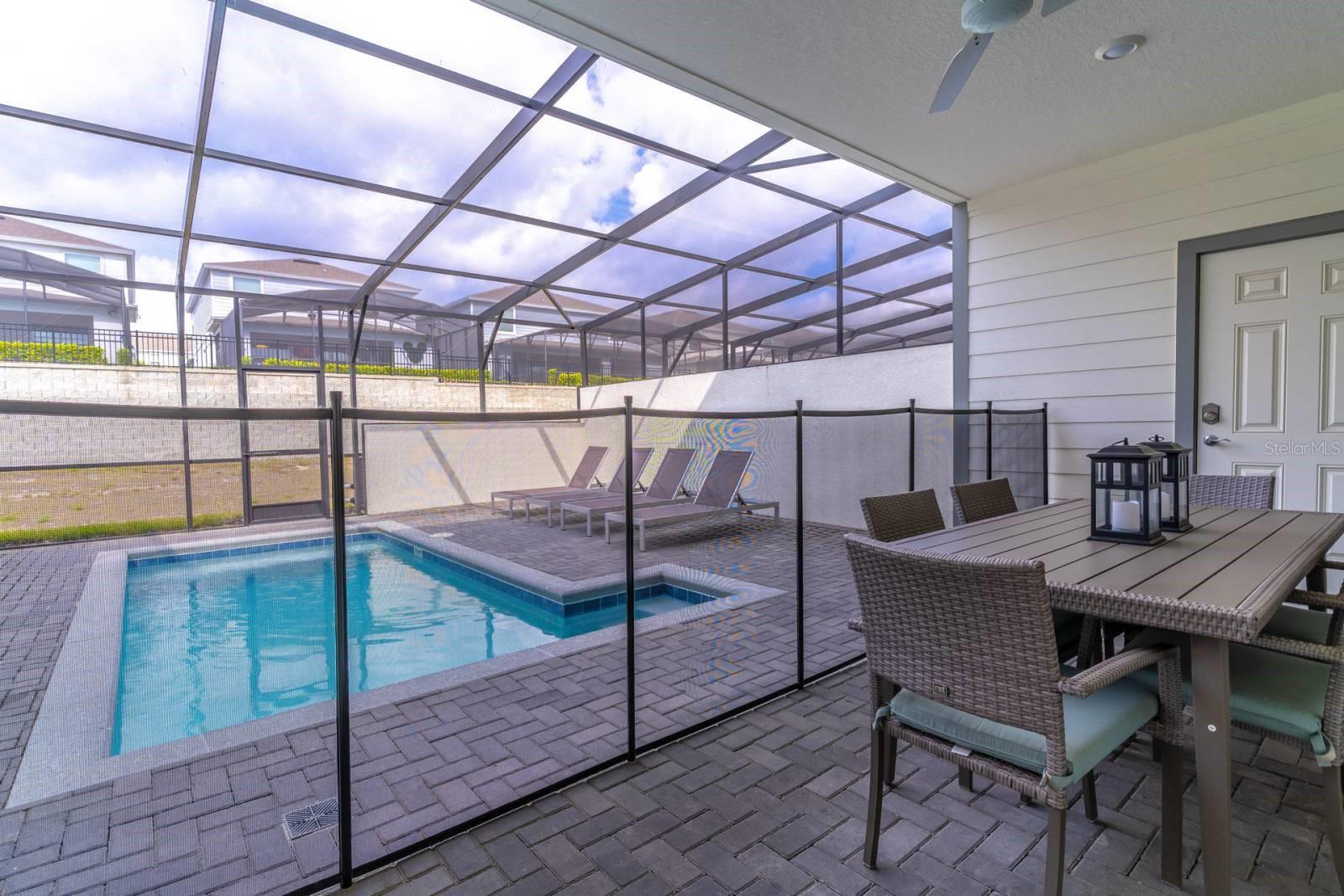 WINDSOR ISLAND RESIDENCE - Residential