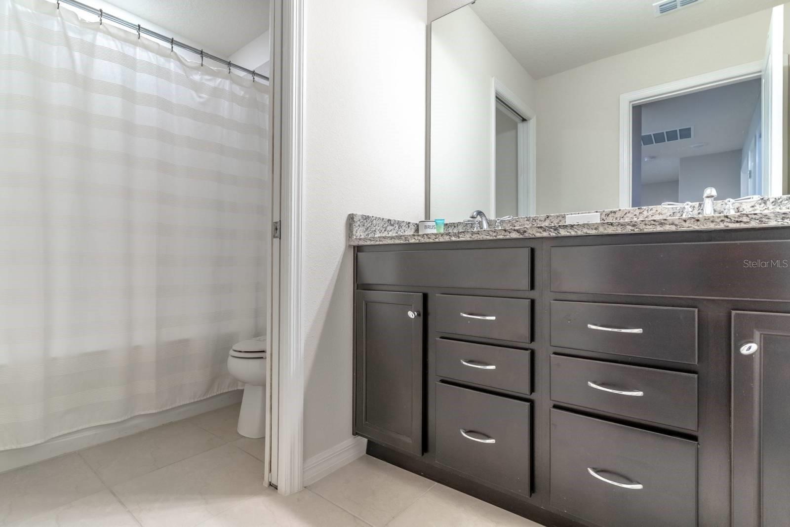 WINDSOR ISLAND RESIDENCE - Residential