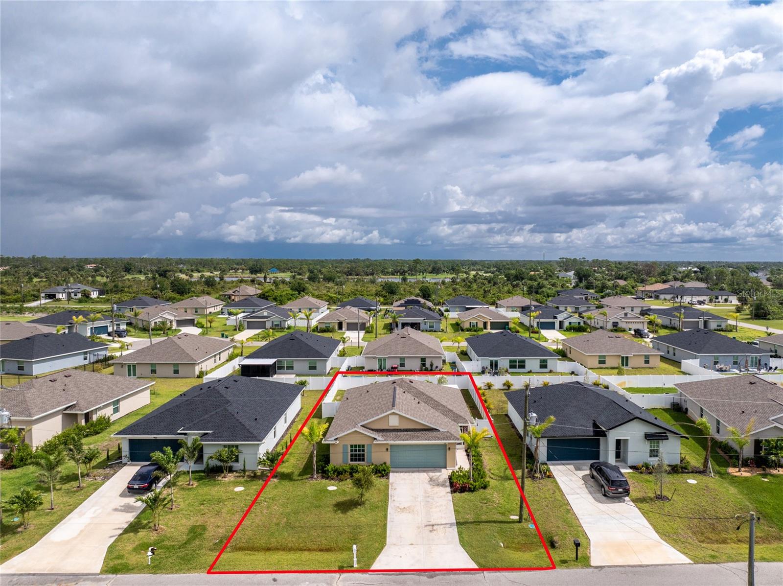 108 OAKWOOD COURT