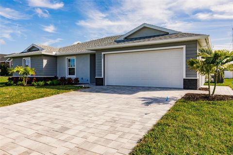 A home in PUNTA GORDA