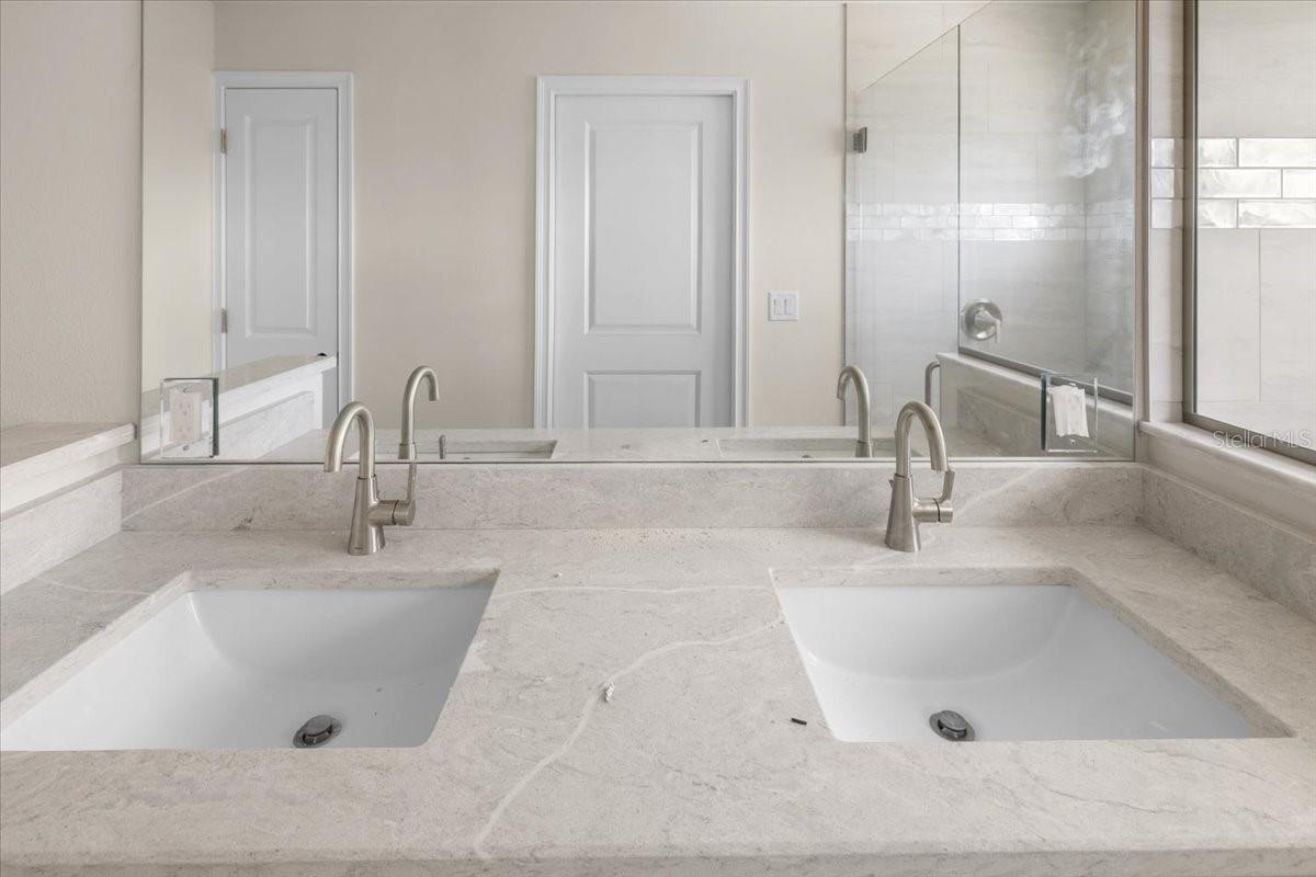 HERNANDO BEACH - Residential