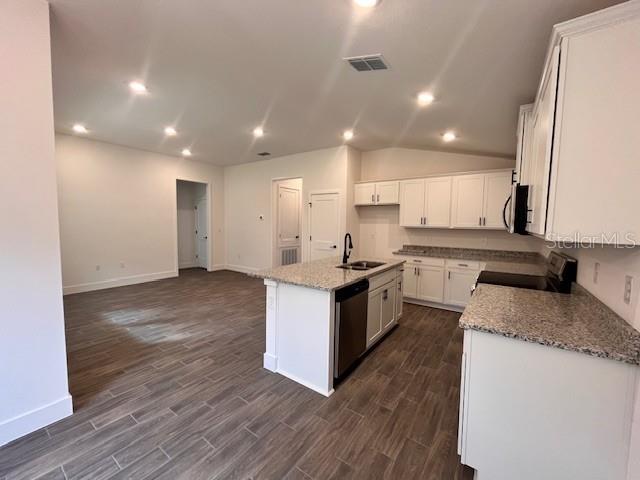 ABBEY GLEN - Residential