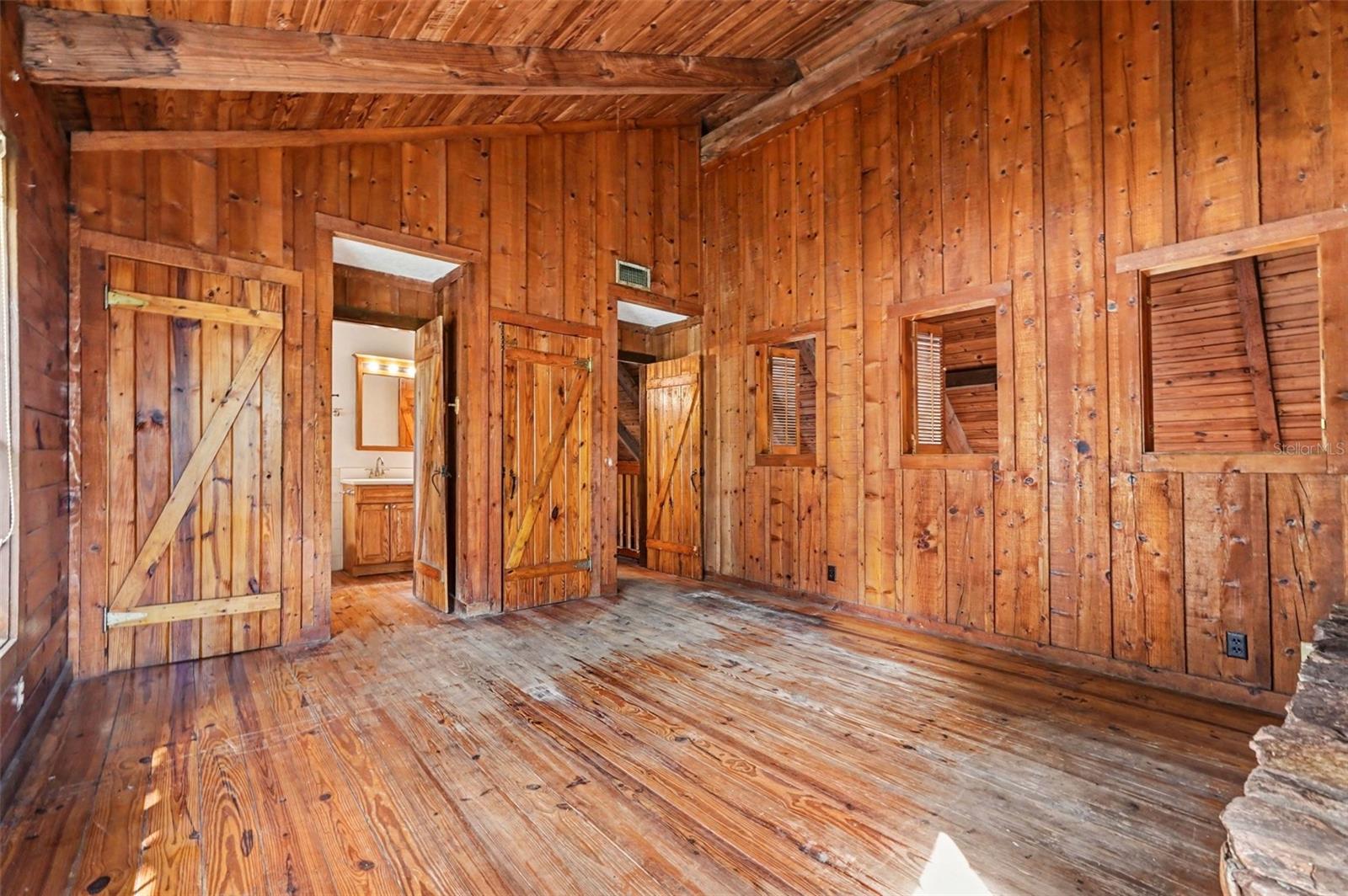 LAKE CREST 01 - Residential