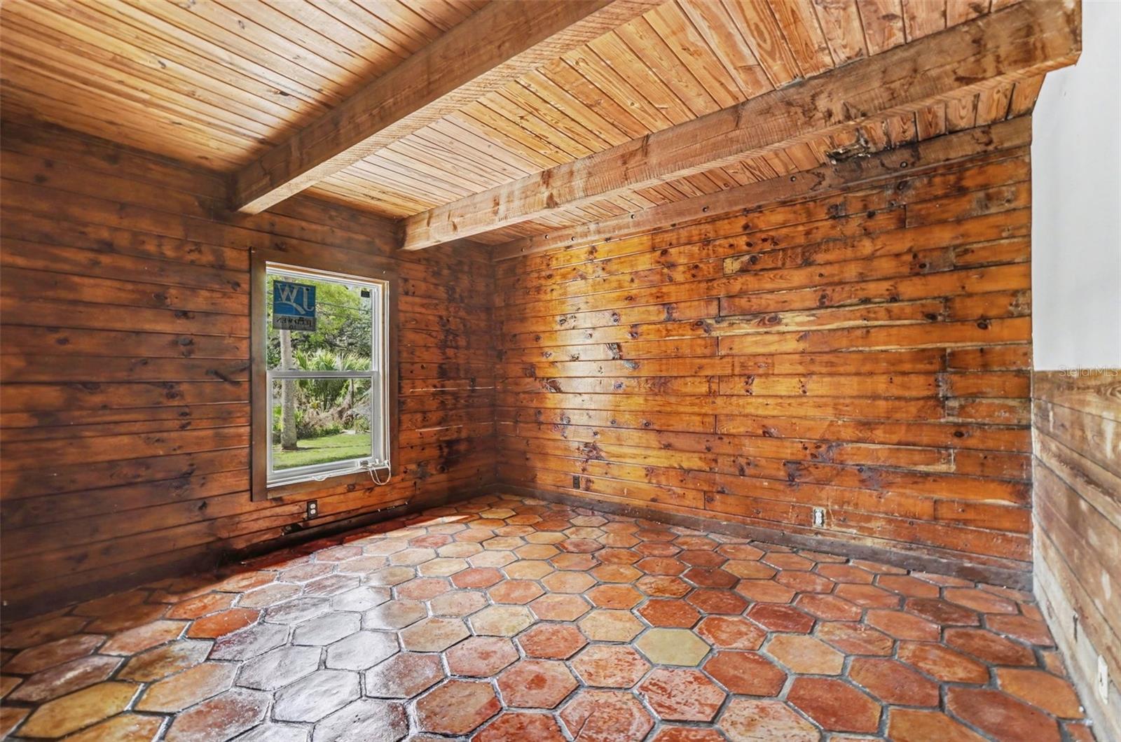 LAKE CREST 01 - Residential