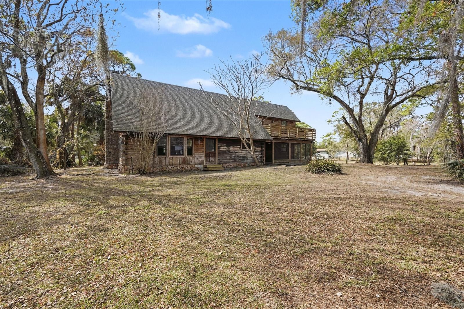 LAKE CREST 01 - Residential