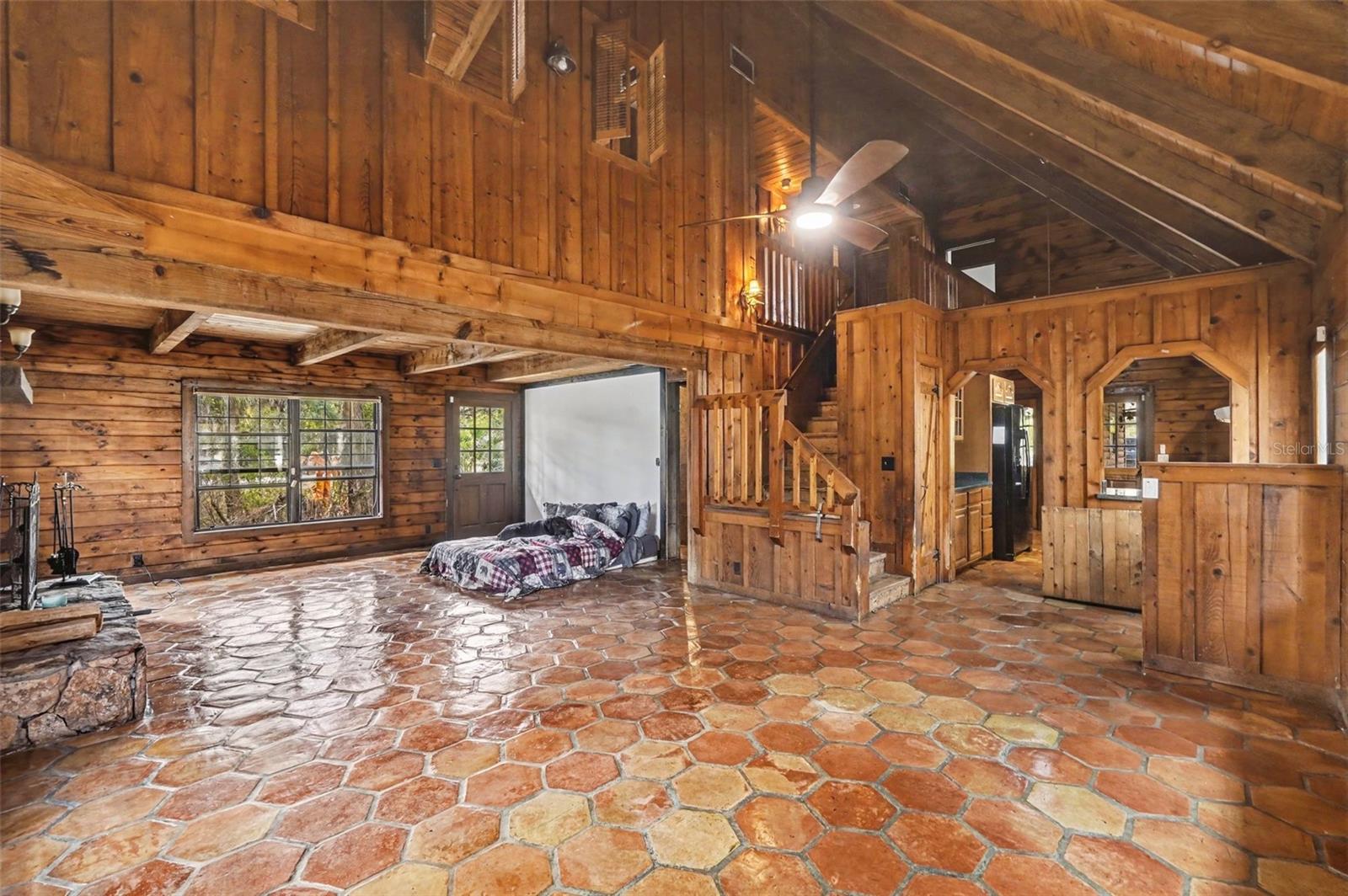 4295 LAKERIDGE DRIVE