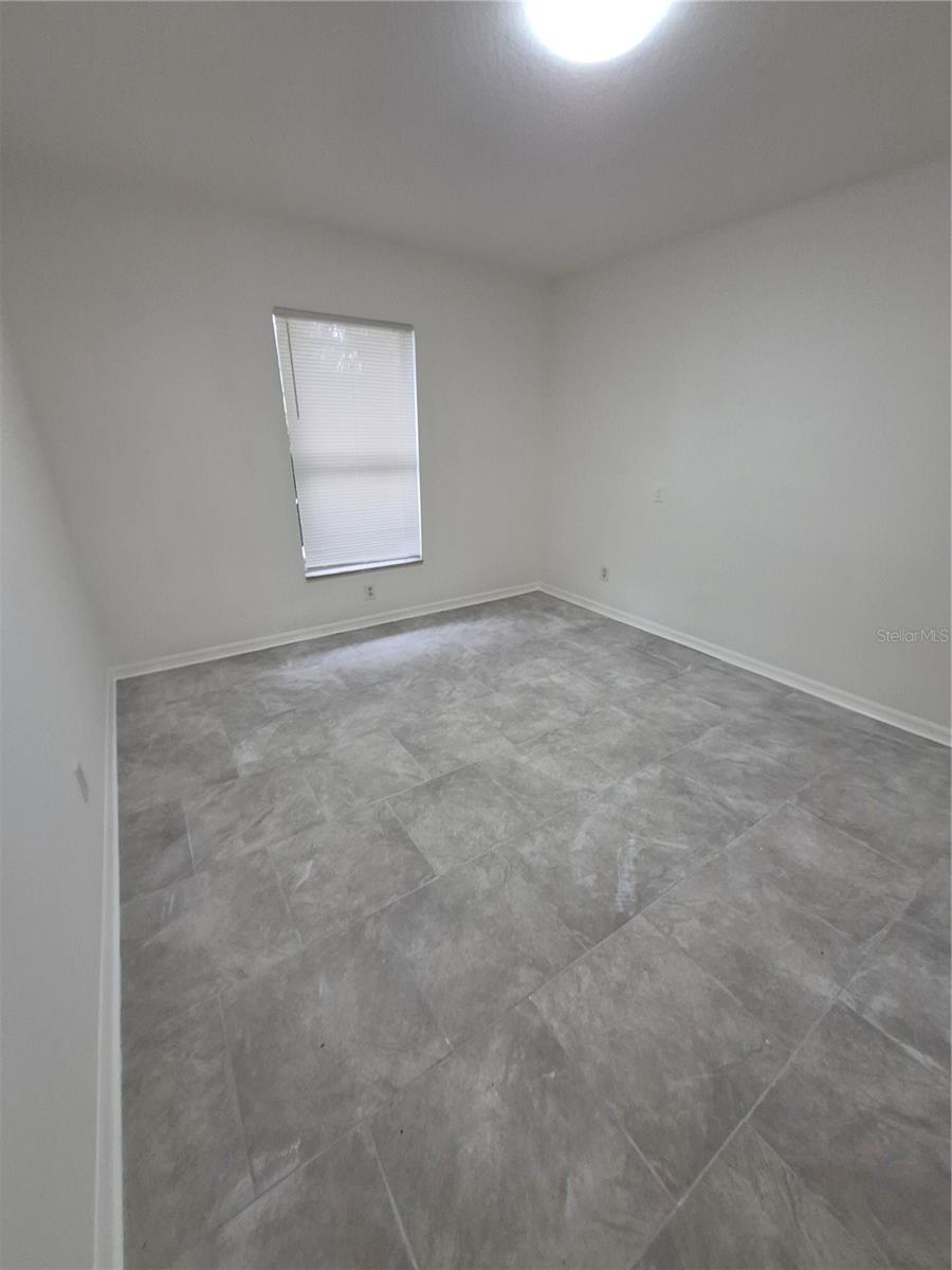 CITRUS SPGS UNIT 16 - Residential Lease