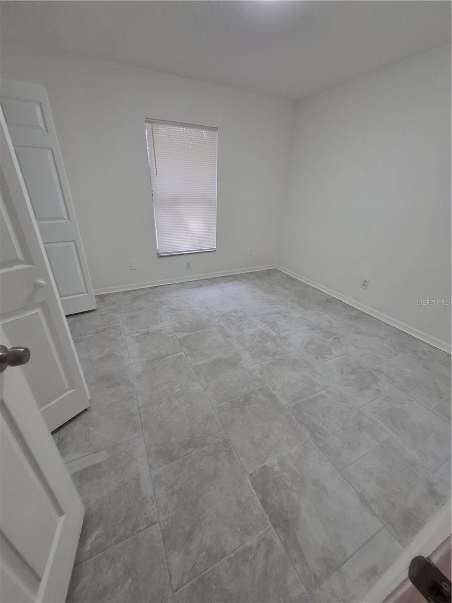CITRUS SPGS UNIT 16 - Residential Lease
