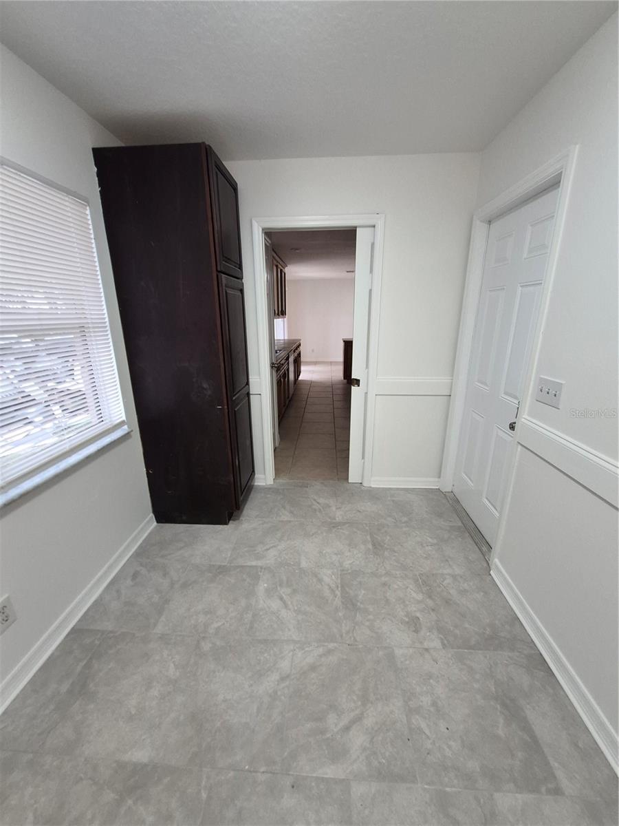 CITRUS SPGS UNIT 16 - Residential Lease