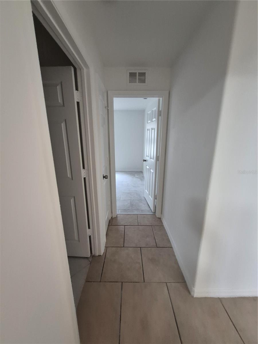 CITRUS SPGS UNIT 16 - Residential Lease