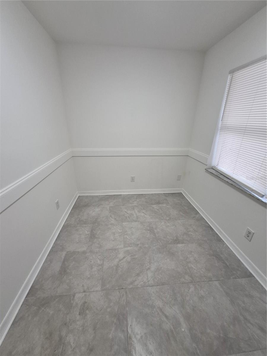 CITRUS SPGS UNIT 16 - Residential Lease