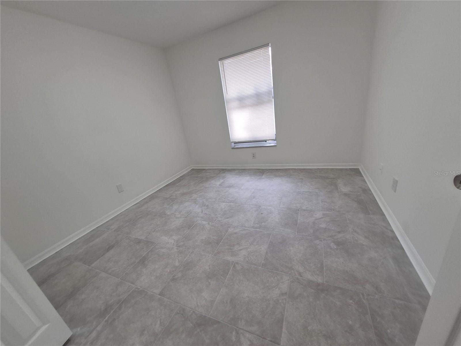 CITRUS SPGS UNIT 16 - Residential Lease