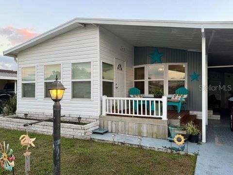 Photo of 133 Lake Hazel Drive, Winter Haven, FL 33884 (MLS # P4937494)