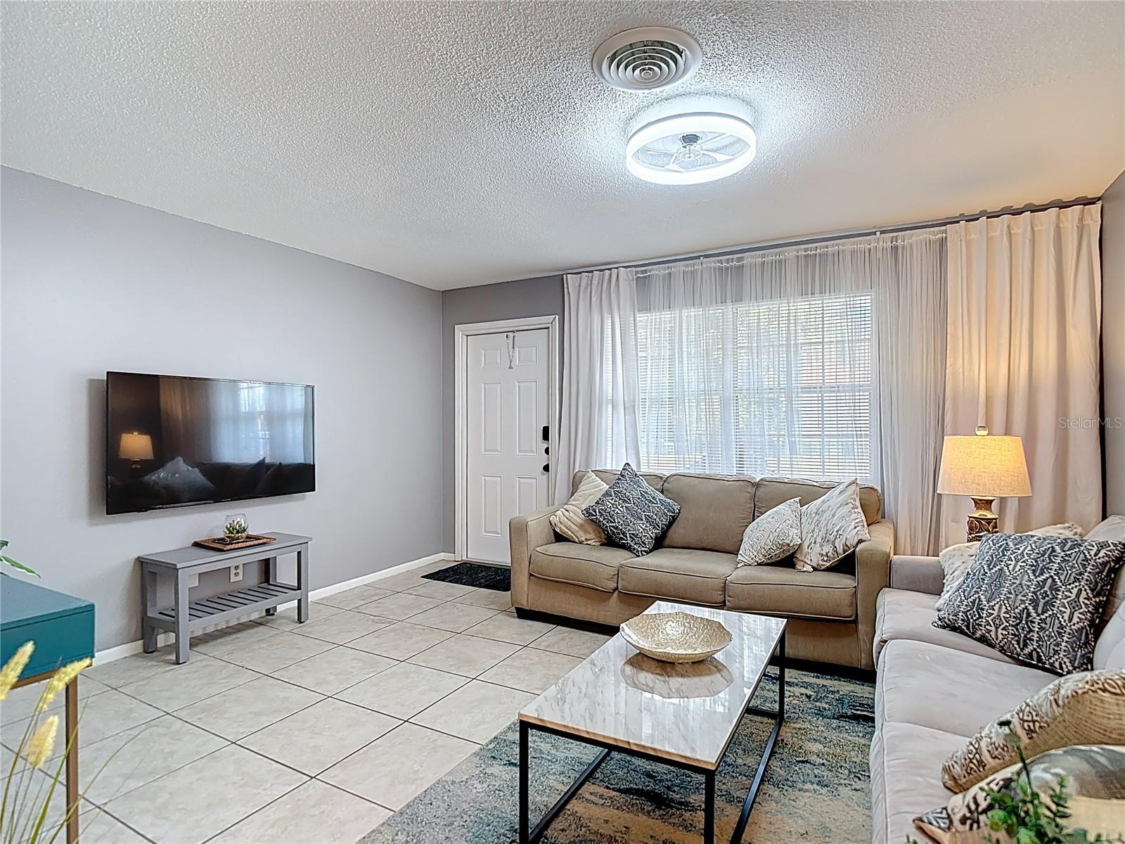 NORTH ST PETERSBURG BLK 12 REV REP - Residential Lease