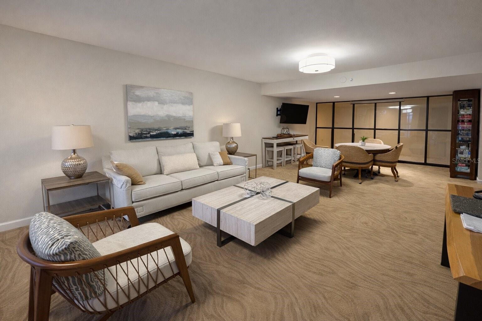 ESSEX HOUSE - Residential