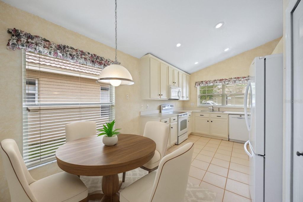 Photo of 934 Torrey Pine Drive, Winter Springs, FL 32708 (MLS # O6349893)