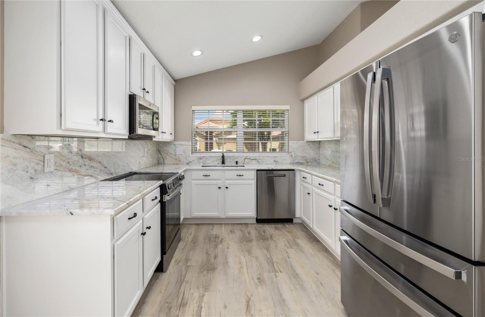 934 TORREY PINE DRIVE