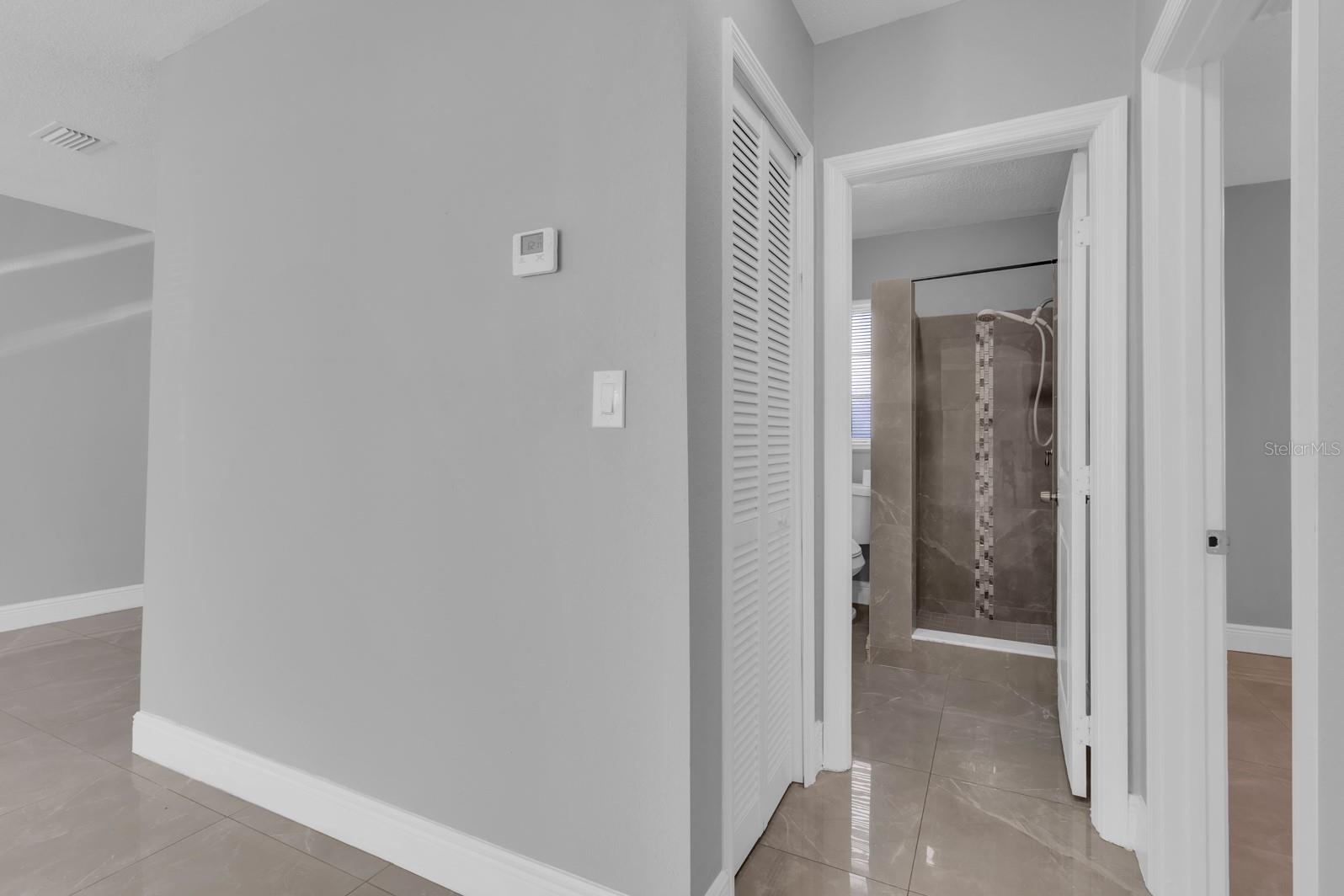 TOLIGA LAKE VIEW - Residential Income