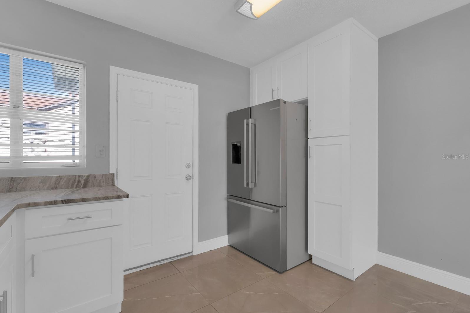 TOLIGA LAKE VIEW - Residential Income