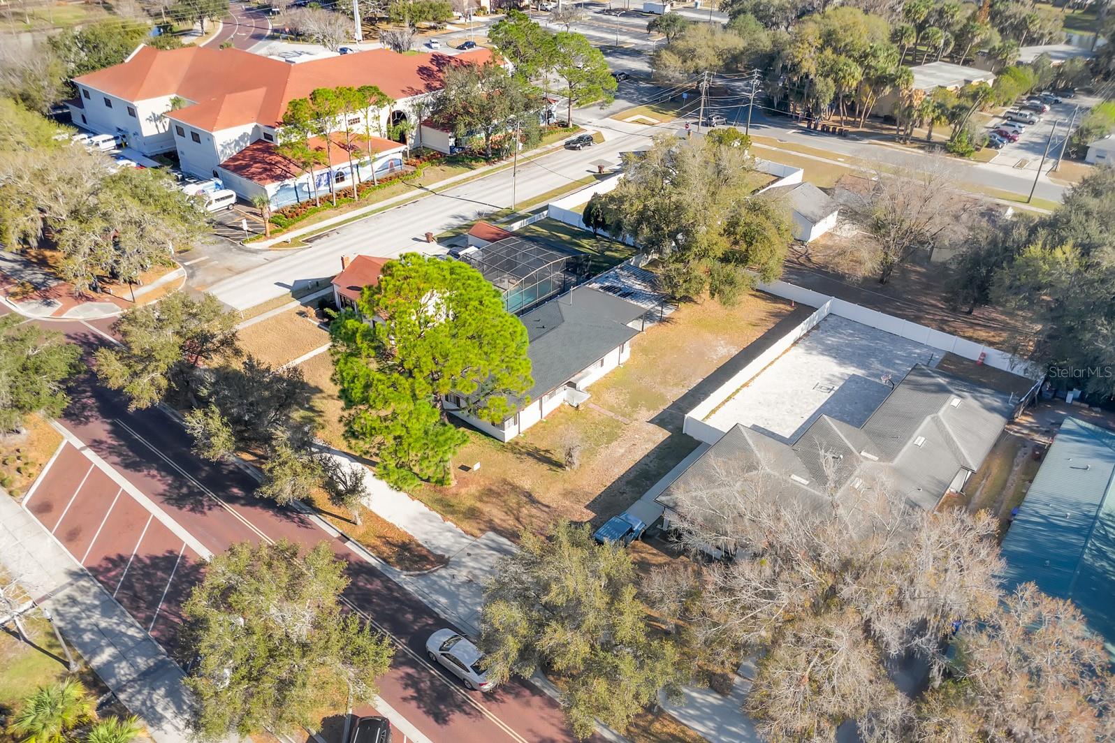 TOLIGA LAKE VIEW - Residential Income