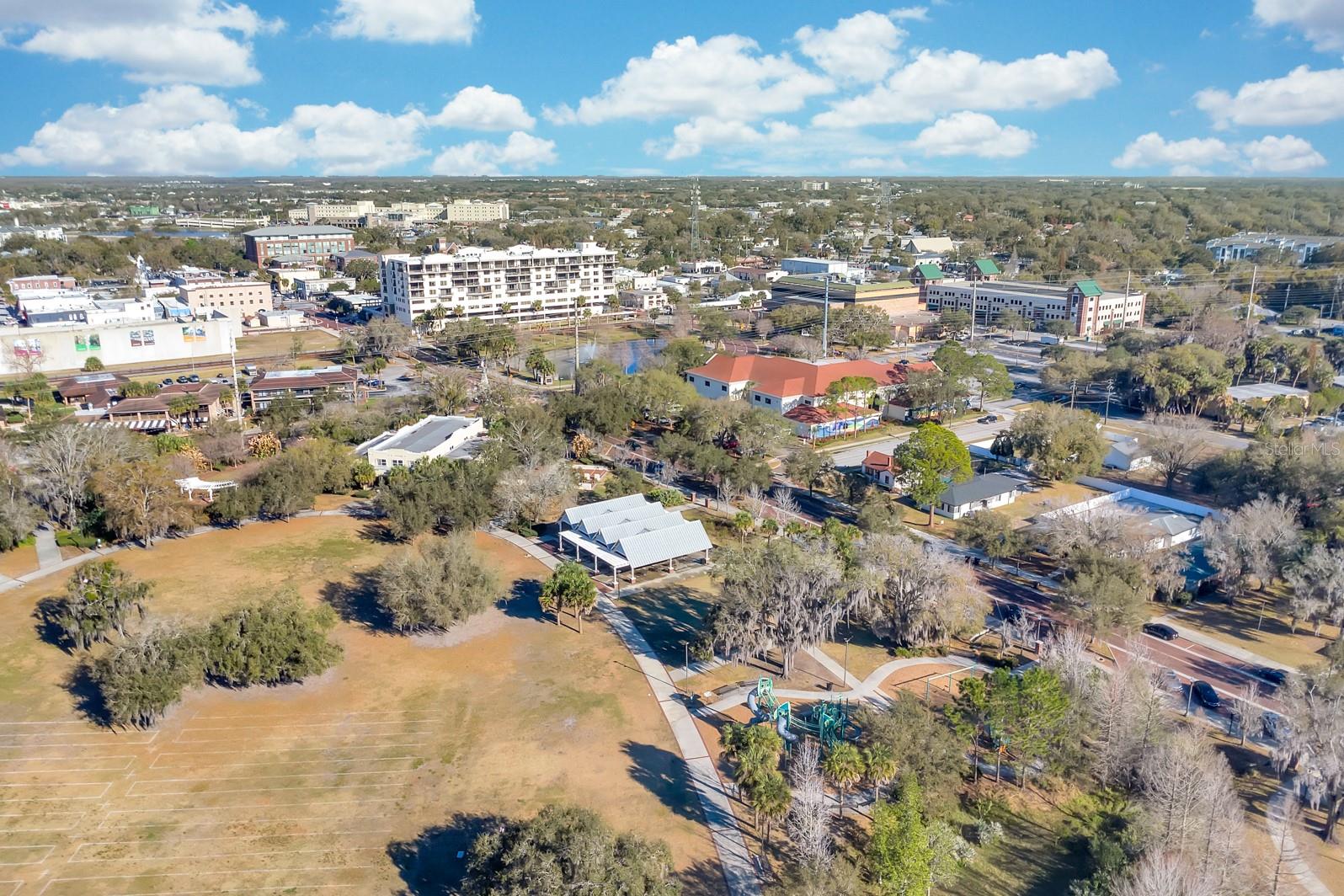 TOLIGA LAKE VIEW - Residential Income
