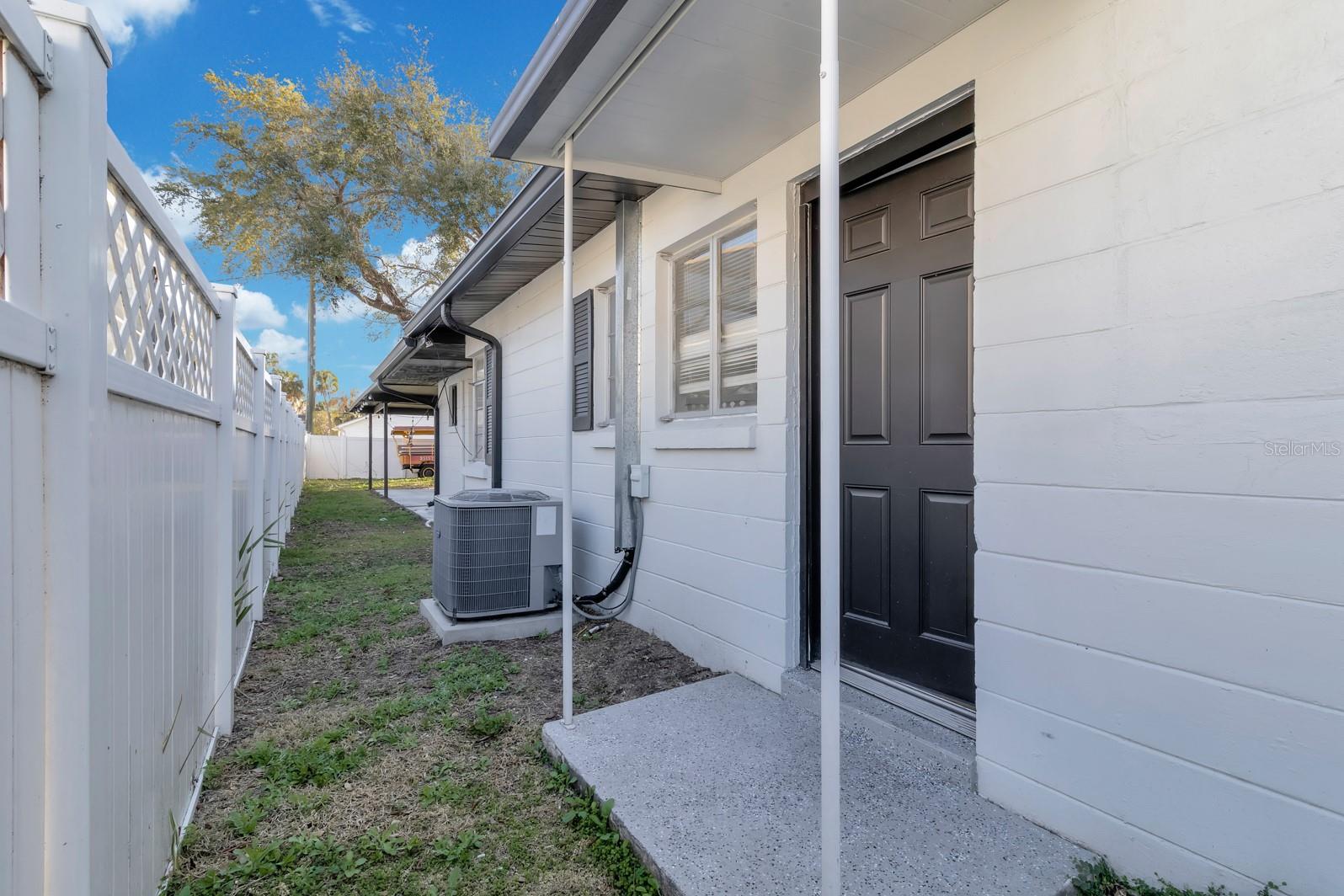 TOLIGA LAKE VIEW - Residential Income