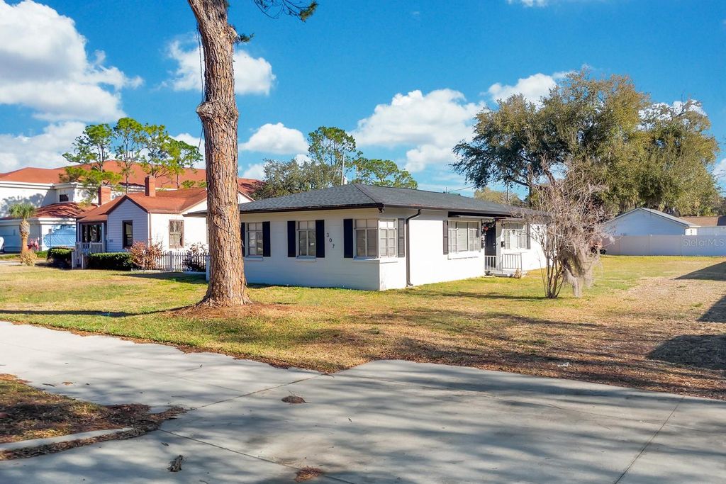 Photo of 307 E Monument Avenue #A, Kissimmee, FL 34741 (MLS # S5144441)