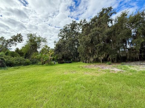 Tiny photo for 696 N Sunset Drive, Mount Dora, FL 32757 (MLS # G5103490)
