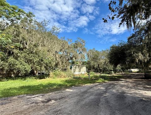 Tiny photo for 696 N Sunset Drive, Mount Dora, FL 32757 (MLS # G5103490)