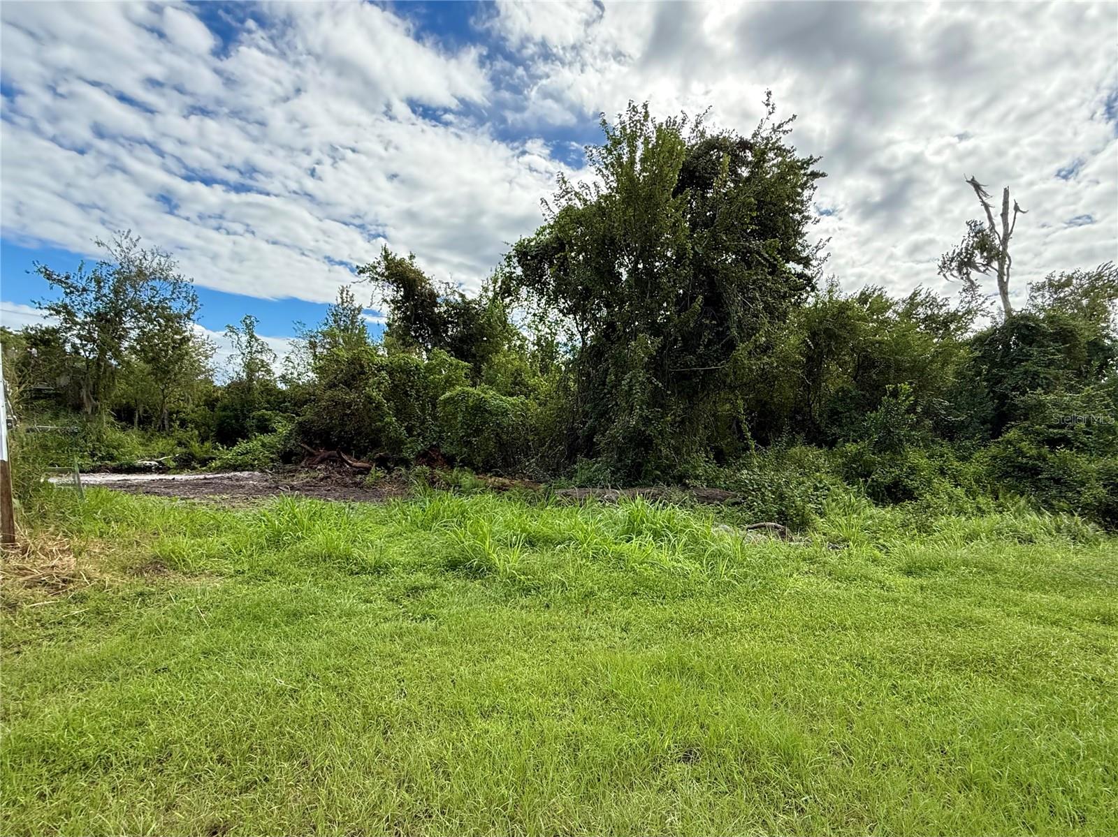 GOLDEN HEIGHTS - Residential