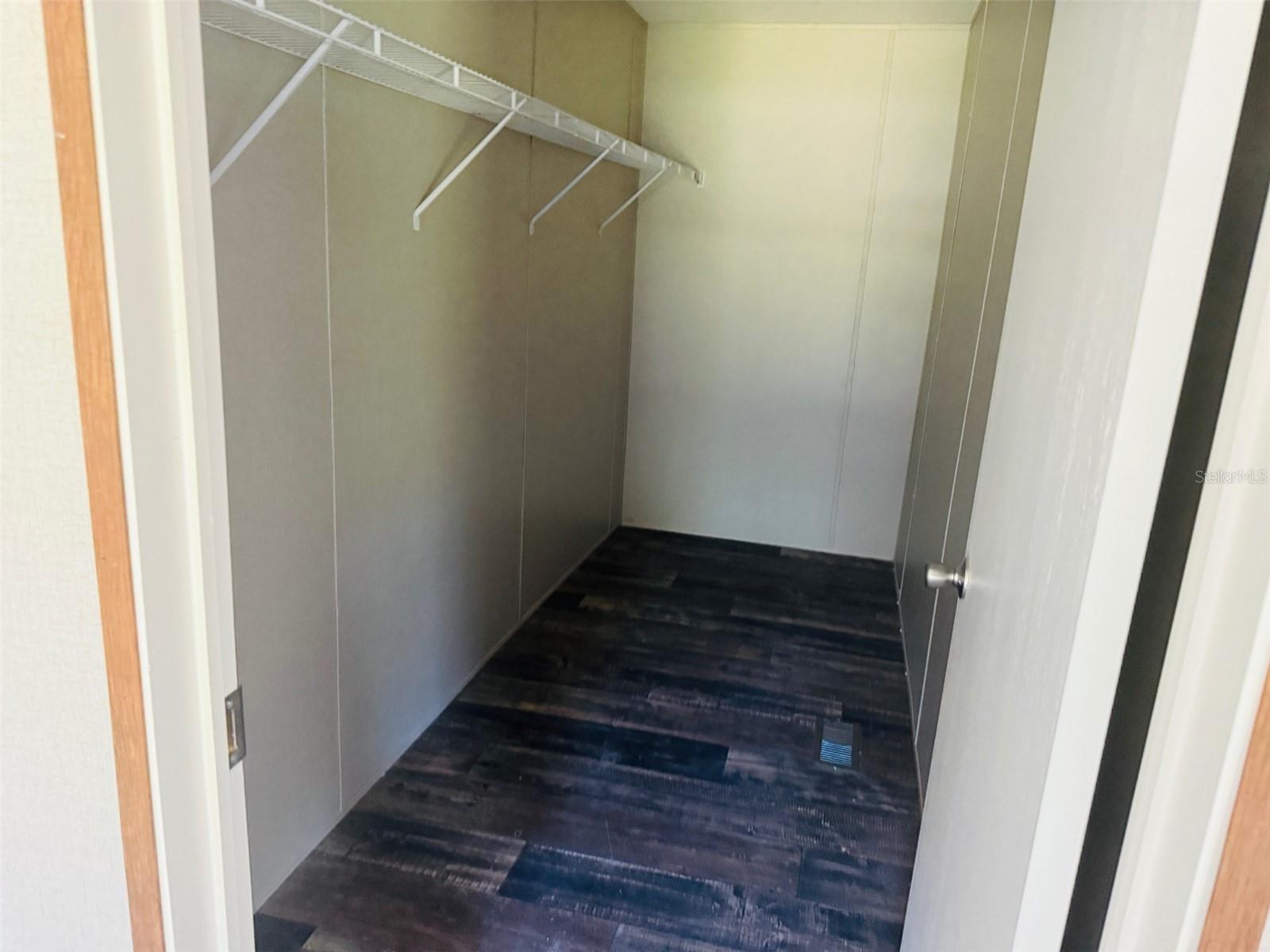 SUWANNEE VALLEY ESTATES - Residential