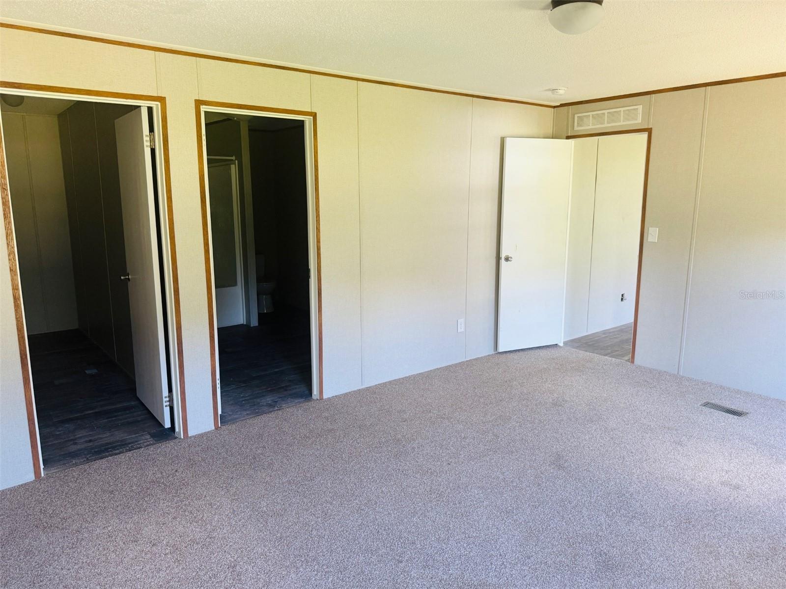 SUWANNEE VALLEY ESTATES - Residential