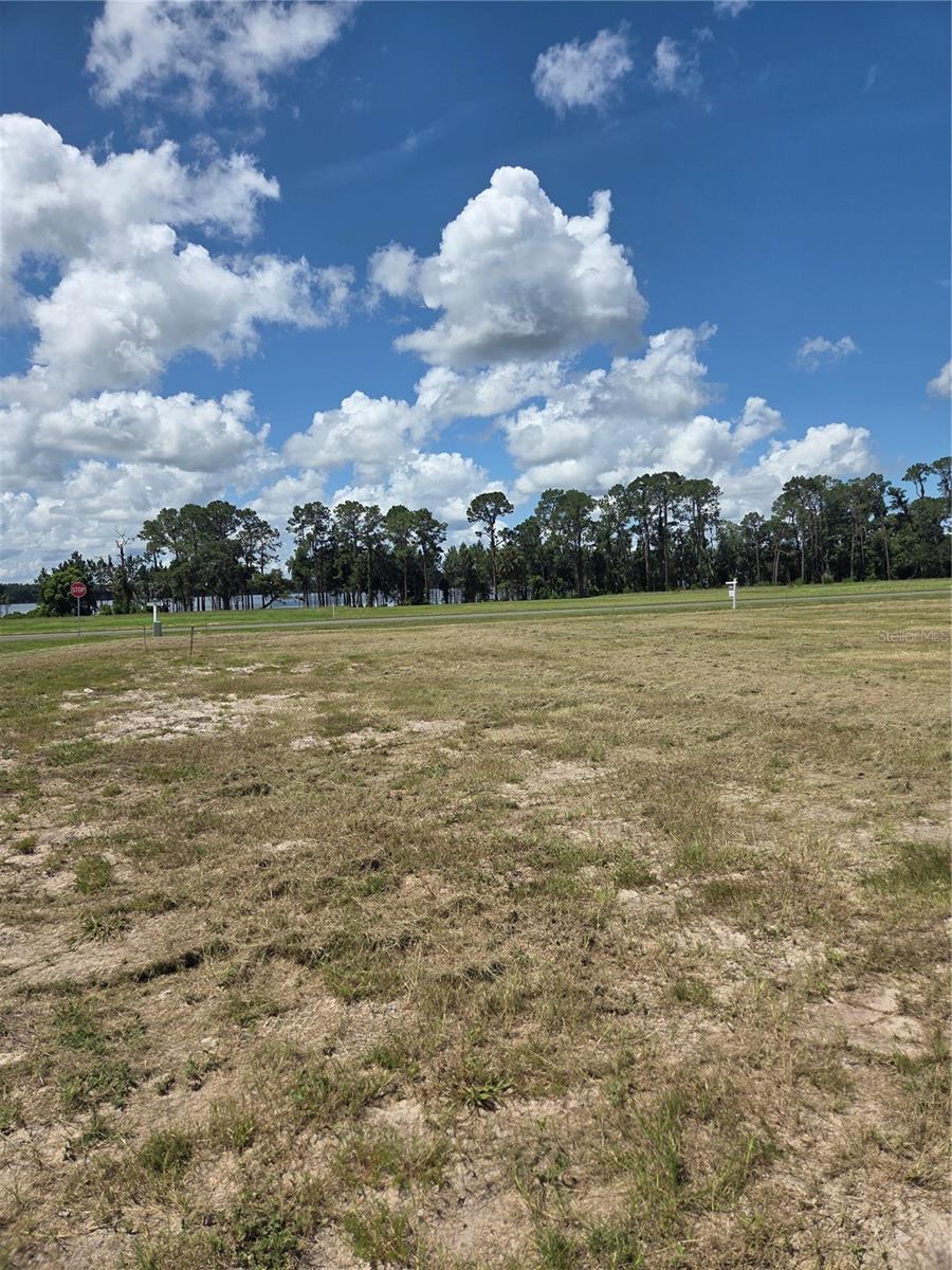 SHORELINE RANCH - Land