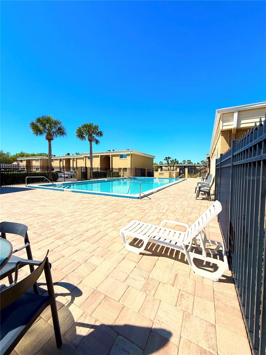 ASHWOOD CONDO - Residential